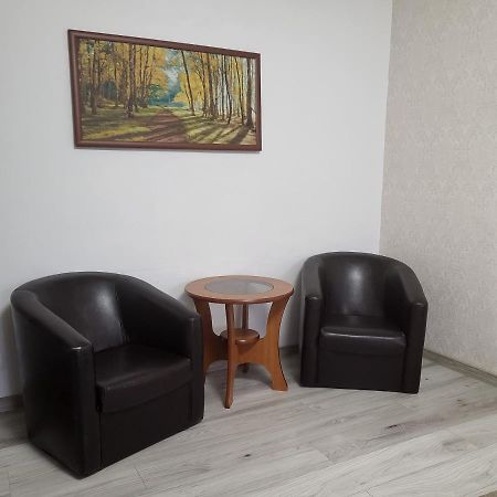 Apartament Cu 3 Camere Chiar In Inima Capitalei Bucarest Exterior foto